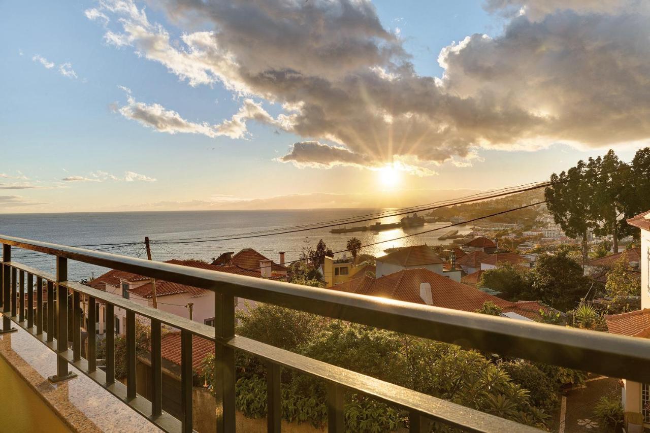Palheiro Residence Familiar 2 Funchal  Esterno foto